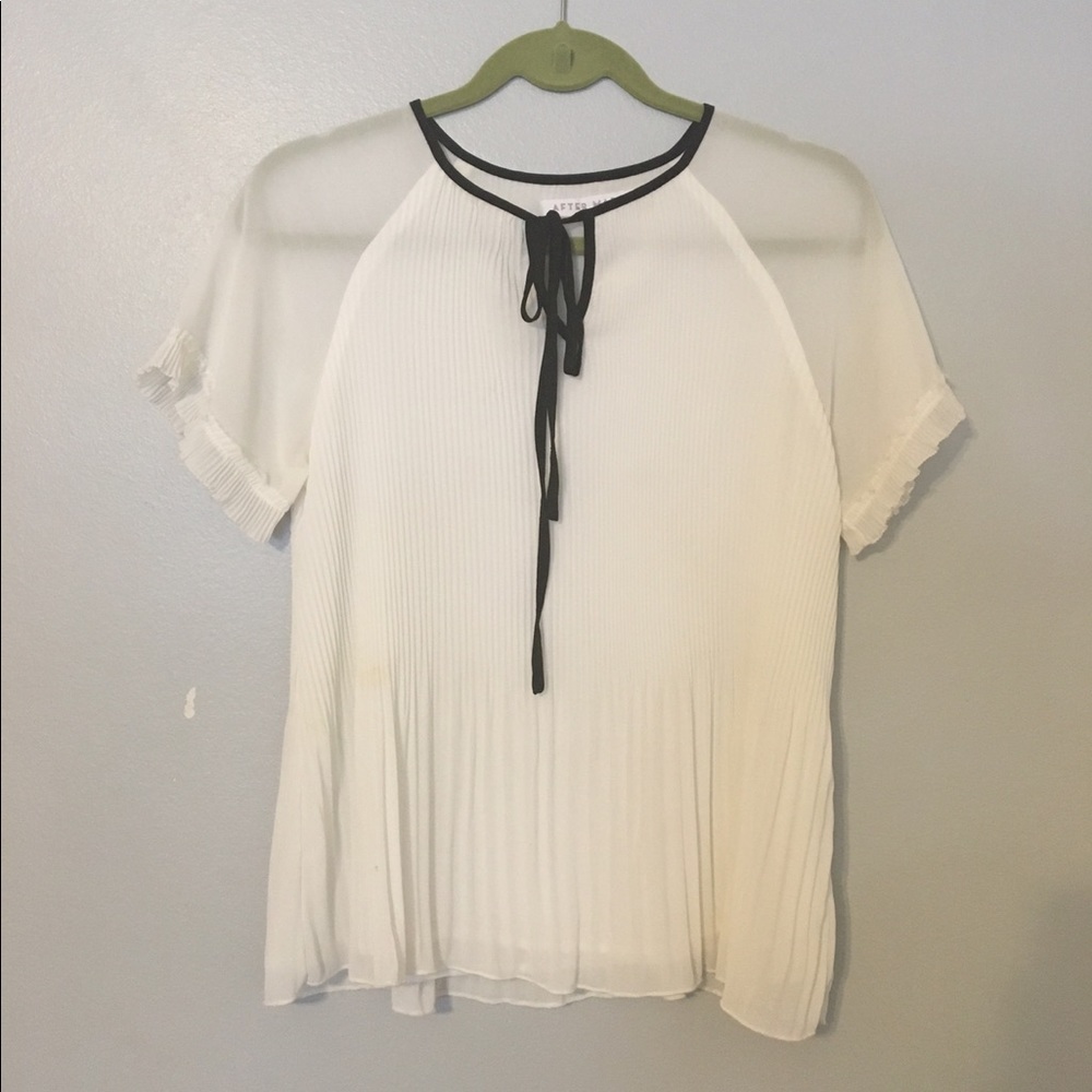 Chic, pleated, After Market top